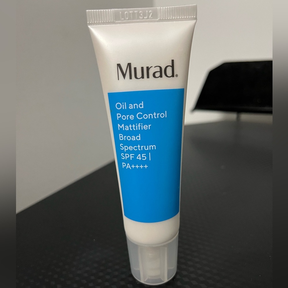 ❌SOLD❌🆕 Murad FULL SIZE Oil and and Pore Control Mattifier Broad Spectrum spf45